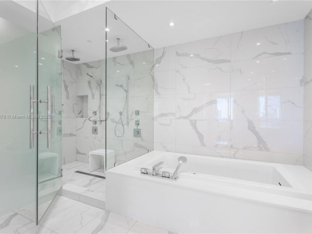 Продажа квартиры #704 - фото 5850803