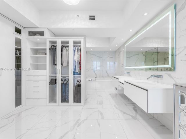 Продажа квартиры #704 - фото 5850804