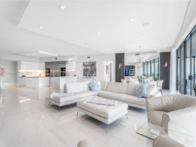 Продажа квартиры #704 - фото 5850813