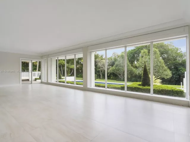 Продажа дома по адресу 413 Santurce Ave - фото 5846242