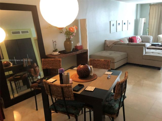 Продажа квартиры # - фото 5848856