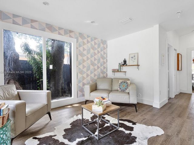 Продажа дома по адресу 266 NE 117th St - фото 5846015