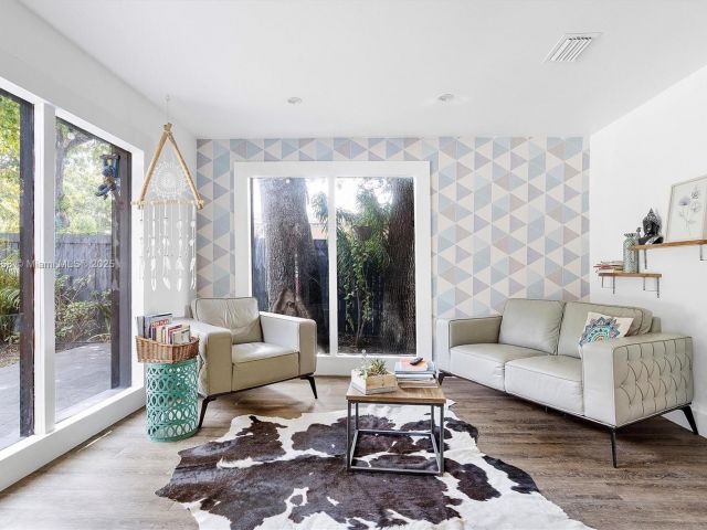 Продажа дома по адресу 266 NE 117th St - фото 5846016