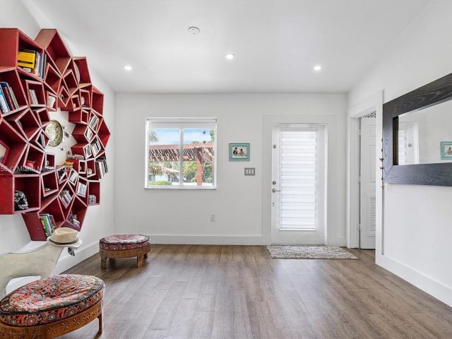 Продажа дома по адресу 266 NE 117th St - фото 5846027