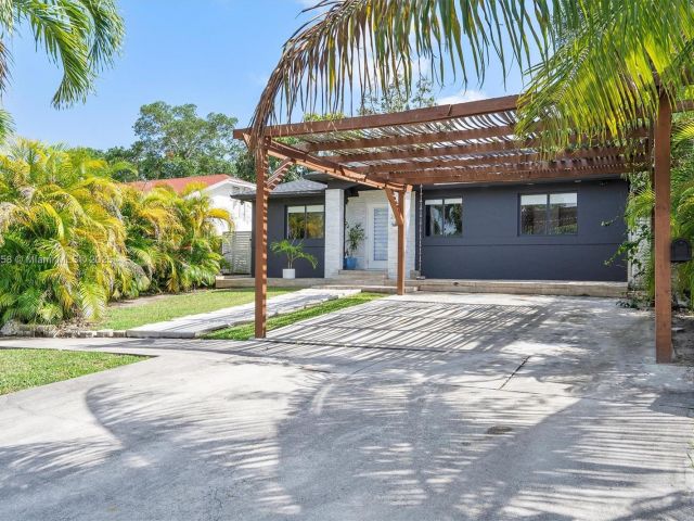 Продажа дома по адресу 266 NE 117th St - фото 5846031