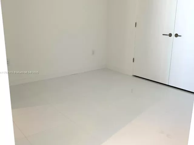 Продажа квартиры #3905 - фото 6479178