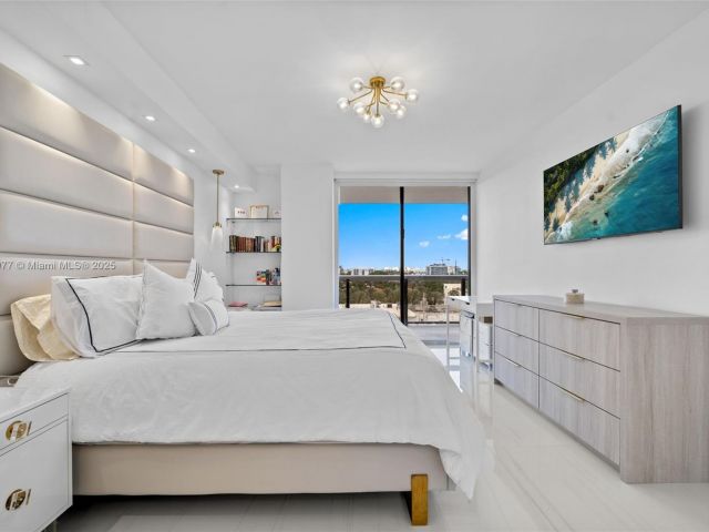 Продажа квартиры #703 - фото 5854337