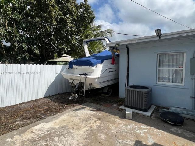 Продажа дома по адресу 545 NW 136th St - фото 5845376