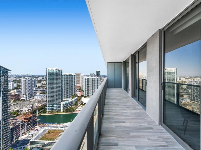 Продажа квартиры #4410 - фото 5849462