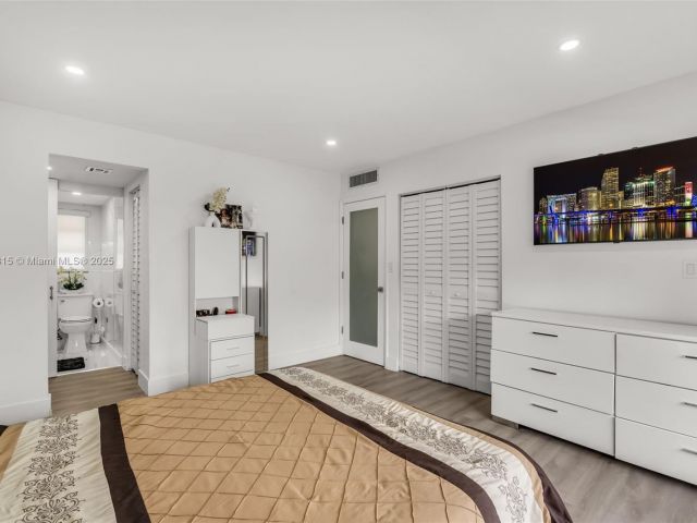 Продажа дома по адресу 8775 Park Blvd 111 - фото 5850654