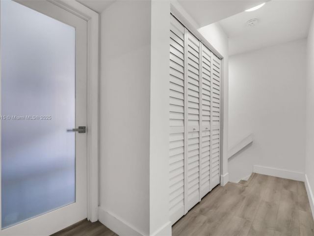 Продажа дома по адресу 8775 Park Blvd 111 - фото 5850656