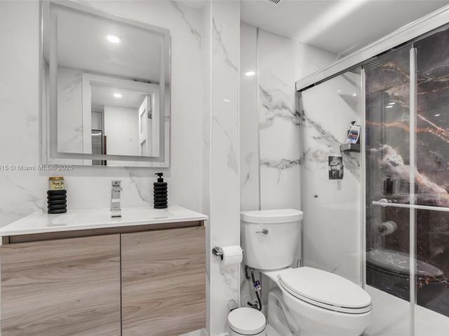 Продажа дома по адресу 8775 Park Blvd 111 - фото 5850659