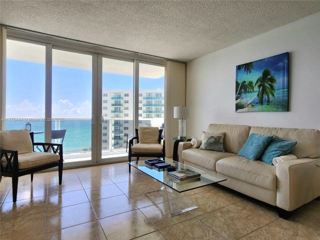 Продажа квартиры #1212 - фото 5920368