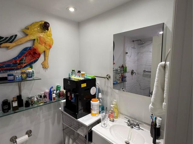 Продажа квартиры #1016 - фото 5904793