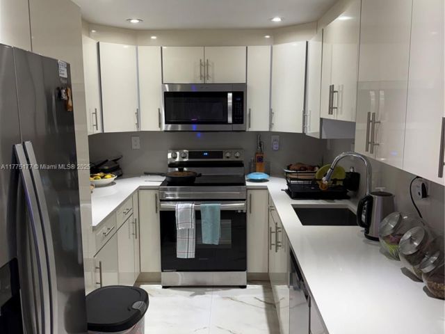 Продажа квартиры #1016 - фото 5904804