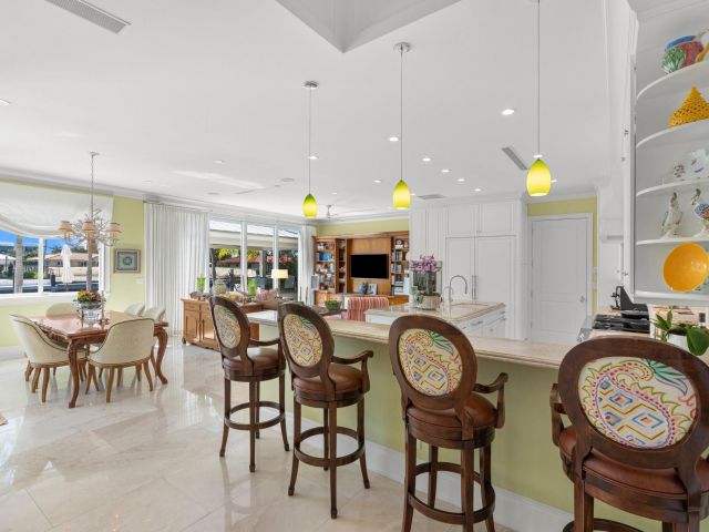 Продажа дома по адресу 2870 NE 24th Pl - фото 5892975