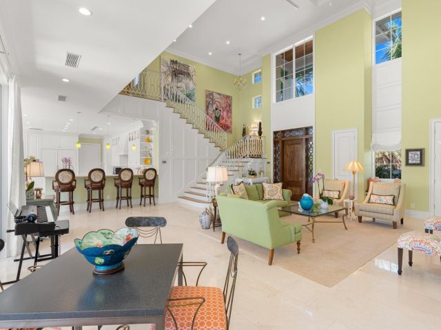 Продажа дома по адресу 2870 NE 24th Pl - фото 5892980