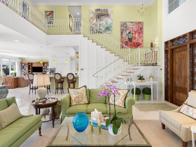 Продажа дома по адресу 2870 NE 24th Pl - фото 5892983