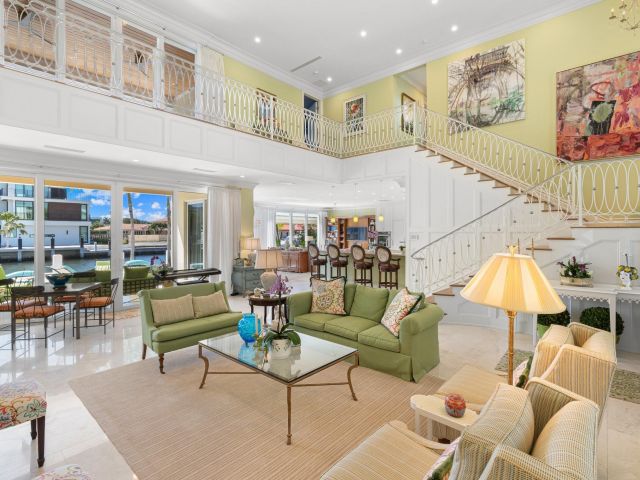 Продажа дома по адресу 2870 NE 24th Pl - фото 5892985