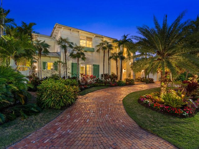 Продажа дома по адресу 2870 NE 24th Pl - фото 5892990