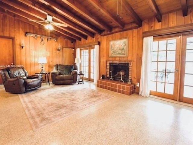 Продажа дома по адресу 434 NW 20th St - фото 6003607