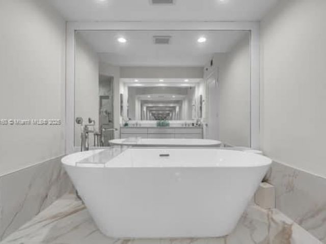 Продажа квартиры #202 - фото 5901525