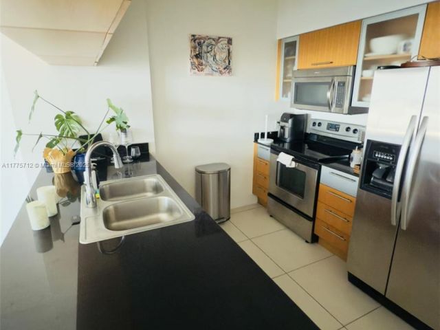 Продажа квартиры #1612 - фото 5927085