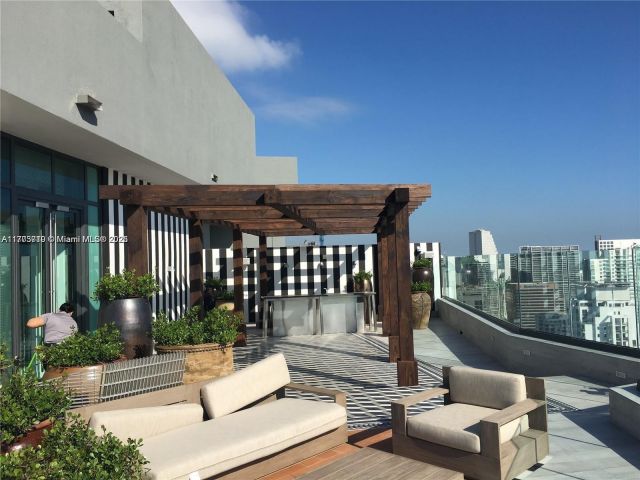 Продажа квартиры #4411 - фото 5916977