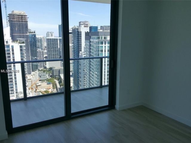 Продажа квартиры #4411 - фото 5916986