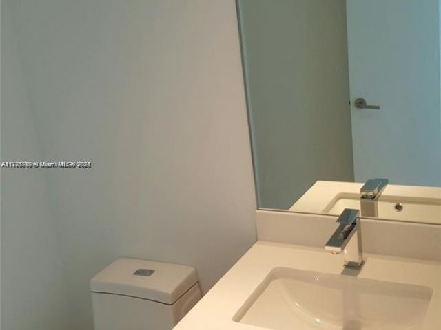 Продажа квартиры #4411 - фото 5916987