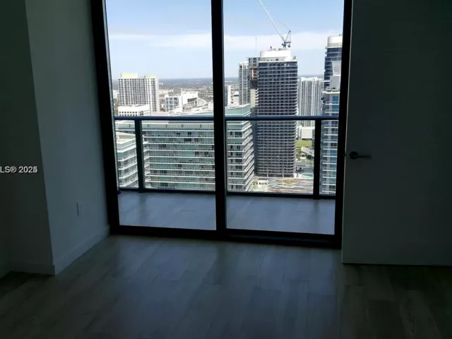 Продажа квартиры #4411 - фото 5916990