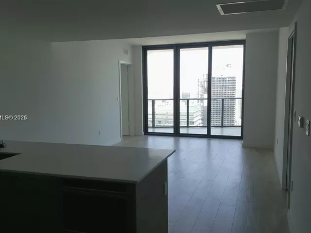 Продажа квартиры #4411 - фото 5916991