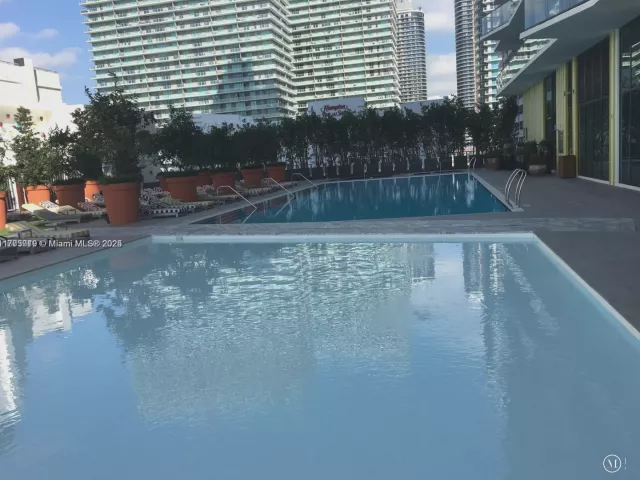 Продажа квартиры #4411 - фото 5916975