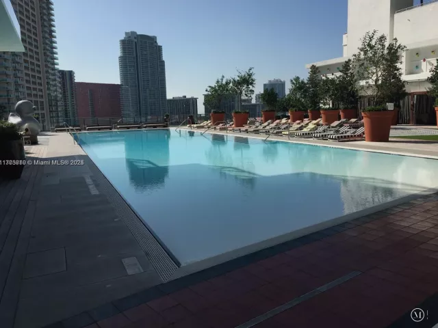 Продажа квартиры #4411 - фото 5916976