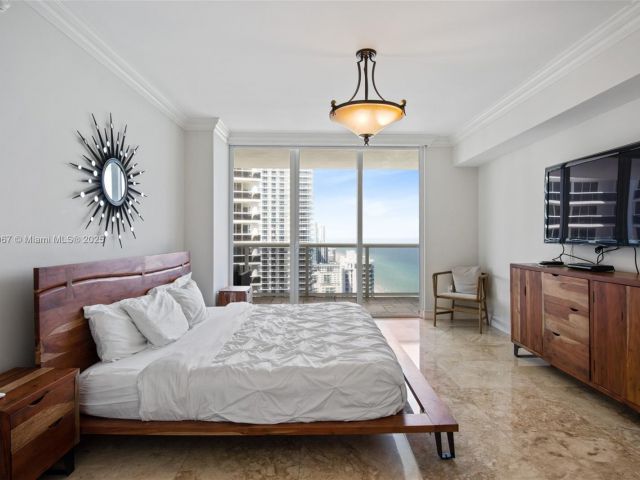 Квартира в аренду номер3310 - фото 5899852