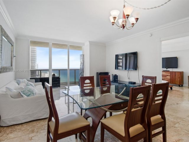 Квартира в аренду номер3310 - фото 5899856