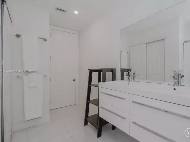 Квартира в аренду номер1624 - фото 6029050