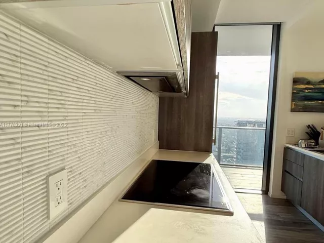 Продажа квартиры #5209 - фото 6852252