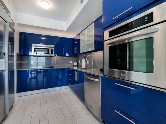 Продажа квартиры #1504 - фото 5897779