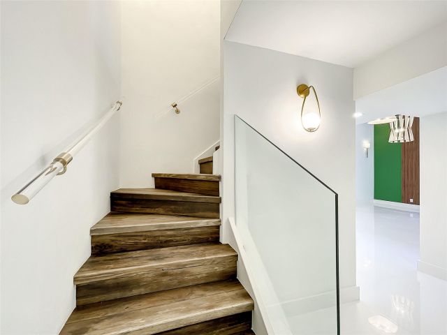 Продажа дома по адресу 20329 W Country Club Dr 10 - фото 6253258