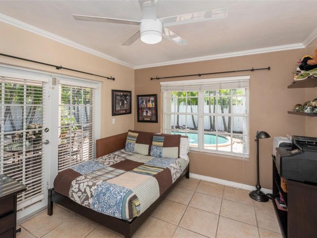 Продажа дома по адресу 250 Greenwood Drive - фото 5896218