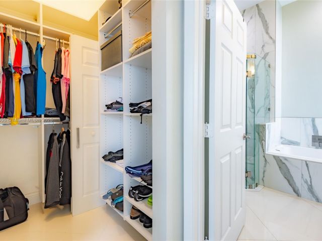 Продажа дома по адресу 23274 Alora Dr - фото 5861809