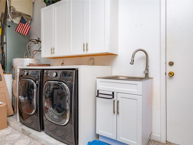 Продажа дома по адресу 23274 Alora Dr - фото 5861814