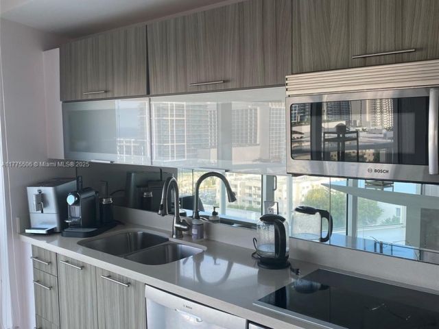 Продажа квартиры #1201 - фото 5904976