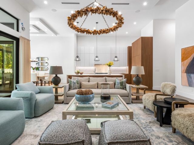 Продажа дома по адресу 1012 NW 5th Avenue - фото 6505747