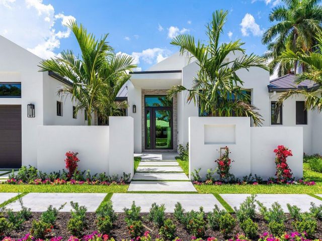 Продажа дома по адресу 1012 NW 5th Avenue - фото 6505753