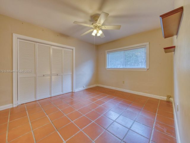 Продажа дома по адресу 1435 Blue Rd - фото 5888913