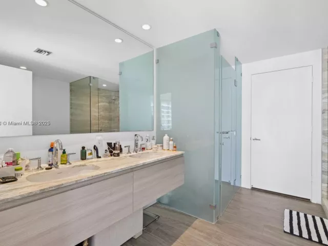 Продажа квартиры #901 - фото 6624001