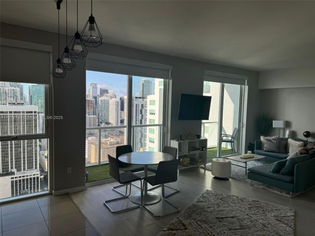 Квартира в аренду номер3905 - фото 5923995