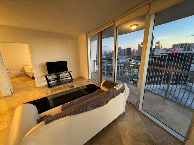 Квартира в аренду номер3114 - фото 5927346